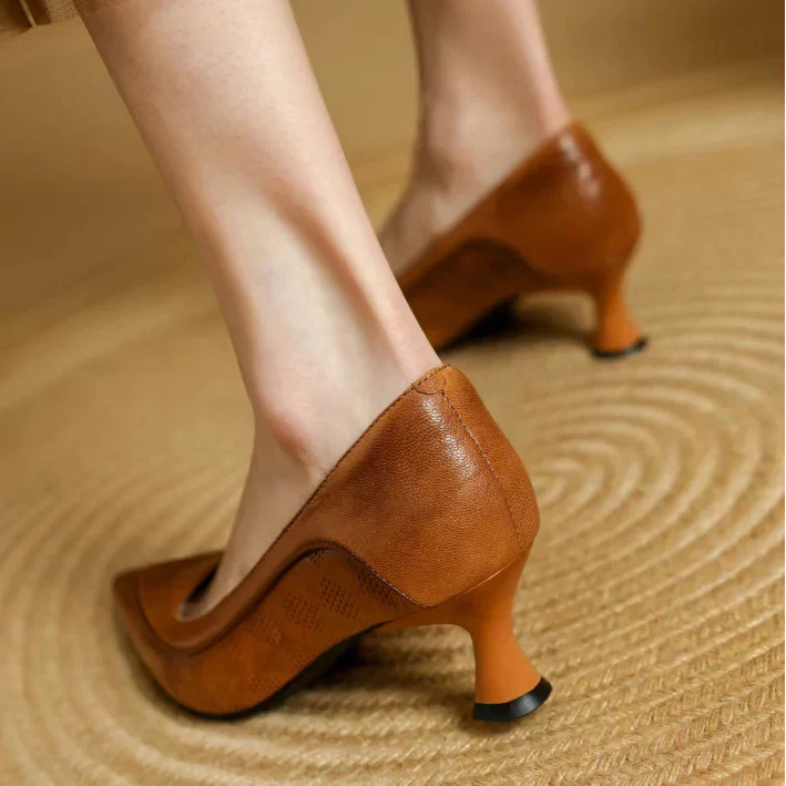 Linda | Elegant Orthopedic Pumps