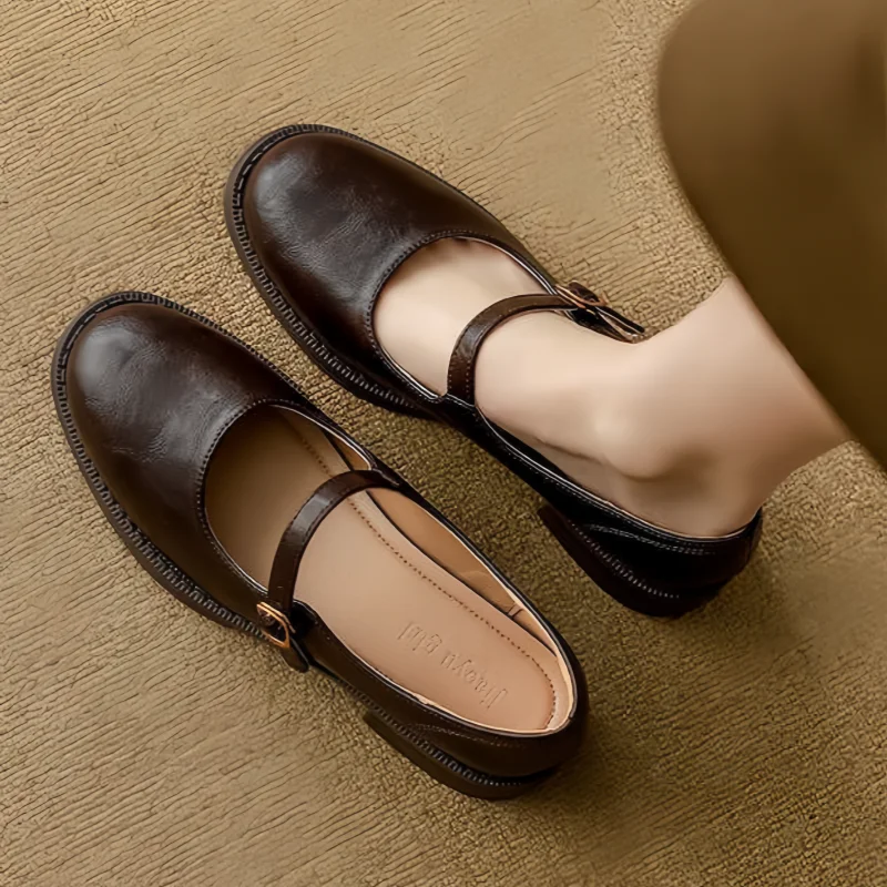 Karen | Classic orthopedic shoes providing comfort