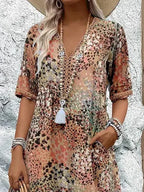 Karen | Light Dress with V-Neck